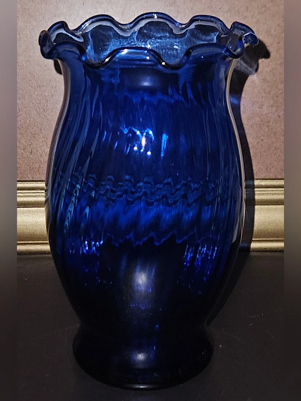 Vintage Anchor Hocking Cobalt Blue Swirl Glass Vase Ruffled/Scalloped Edge